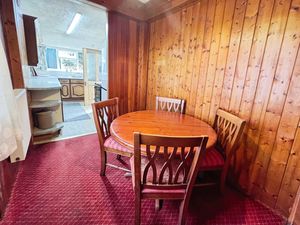 Dining Room - click for photo gallery